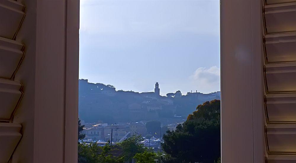 Hotel Kinda Castiglione della Pescaia Eksteriør bilde
